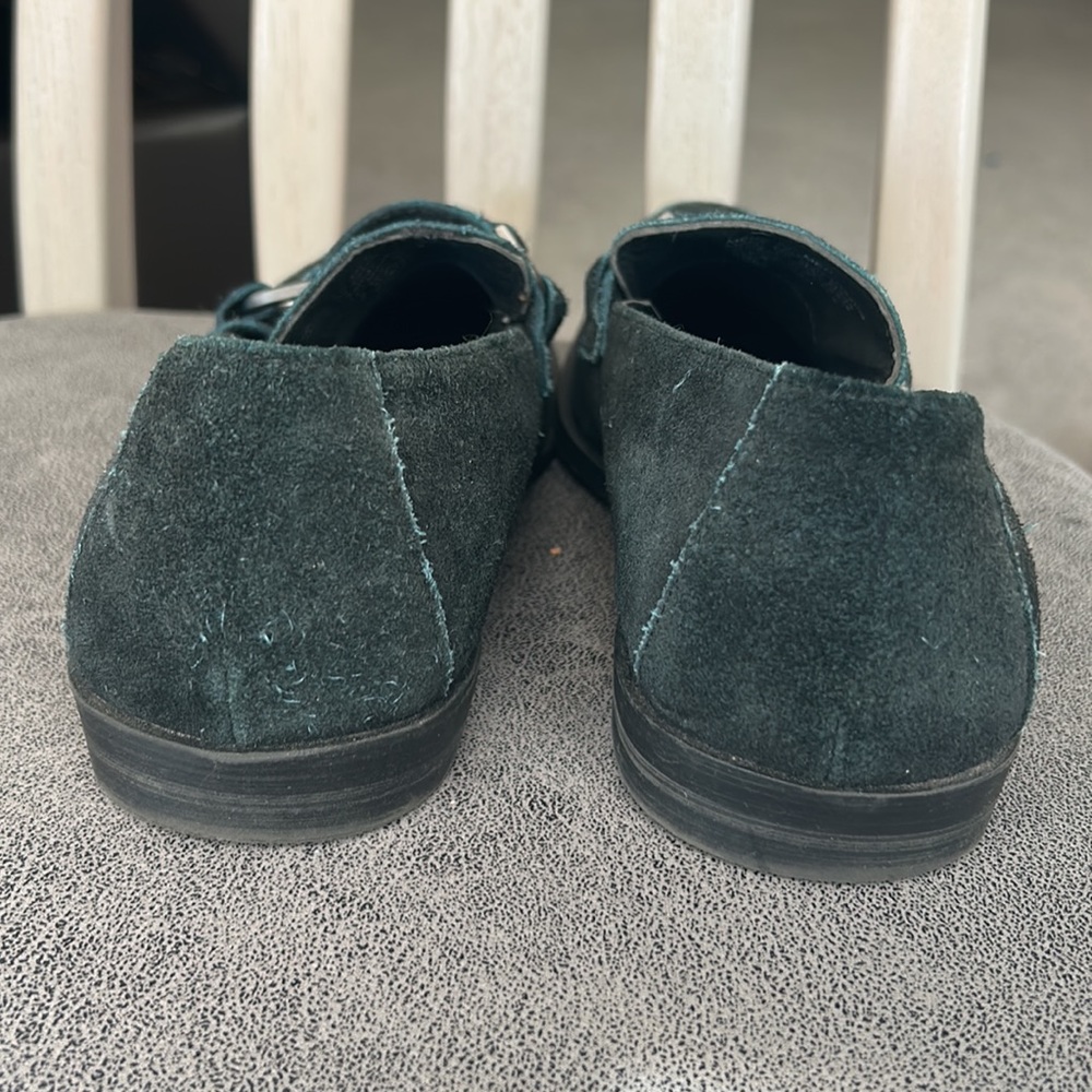 Marc Anthony dark blue suede slip on shoes in size 8 1/2 medium GUC. - Picture 4 of 5